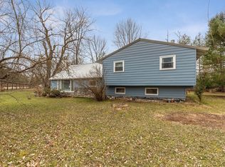 9517 Caughdenoy Rd, Brewerton, NY 13029