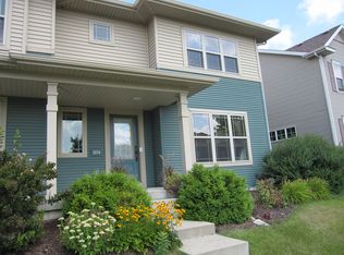 1574 Wild Iris St, Sun Prairie, WI 53590