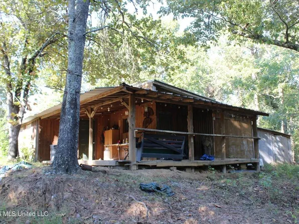 1000 Colston Rd, Holly Springs, MS 38635
