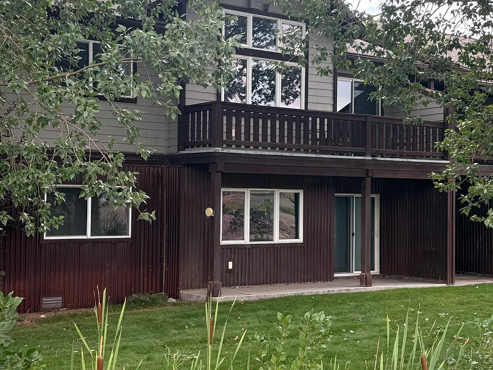 510 Redcliff Cir