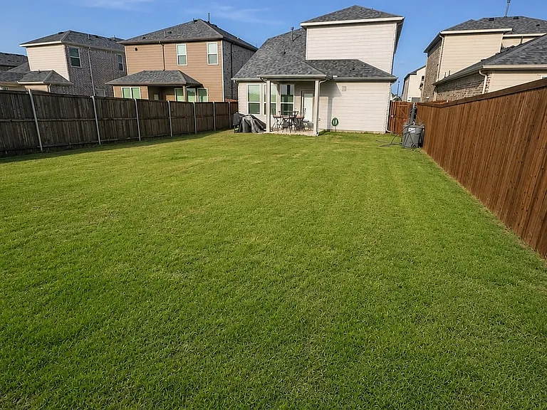 3120 Lucia Way — Photo 24