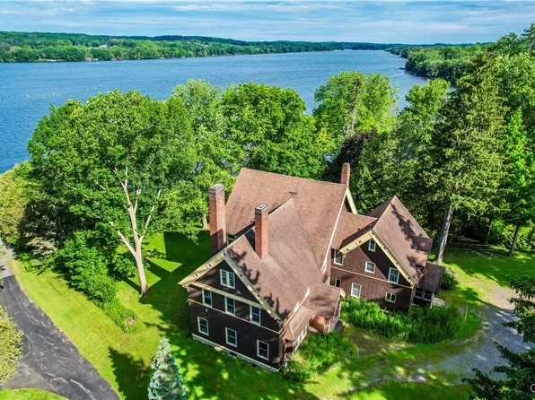 4705 E Lake Rd, Cazenovia, NY 13035