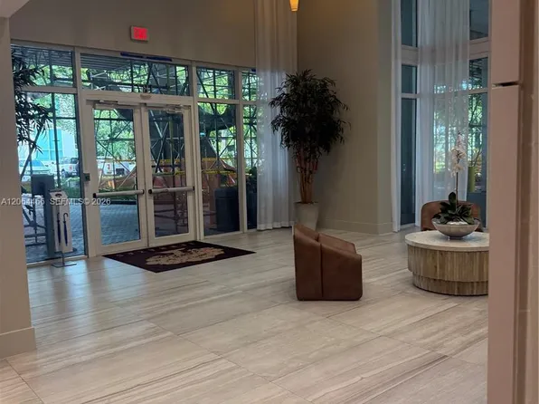 1871 NW South River Dr Unit 1605, Miami, FL 33125