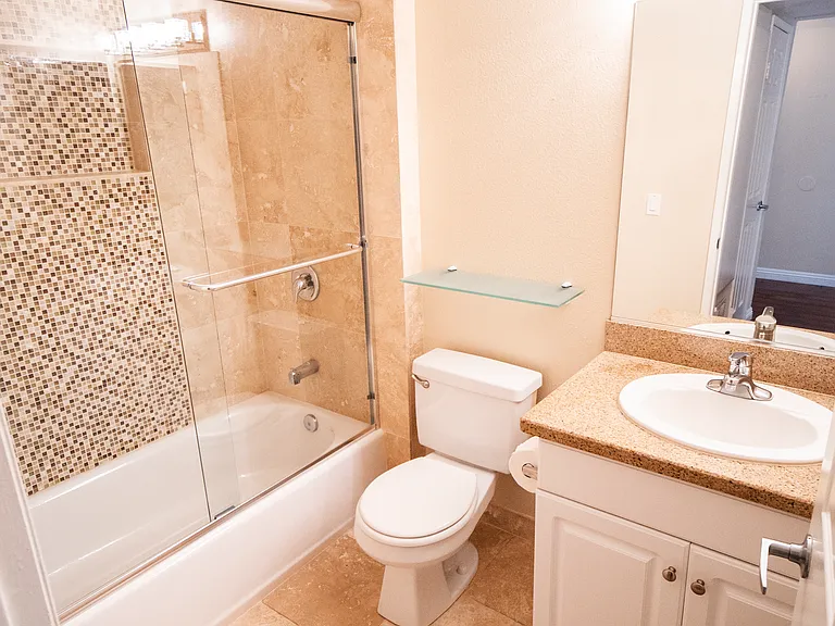5515 Canoga Ave #229 — Photo 9