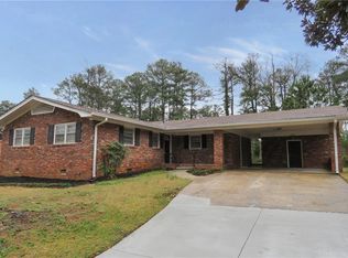 2630 Colonial Dr, College Park, GA 30337