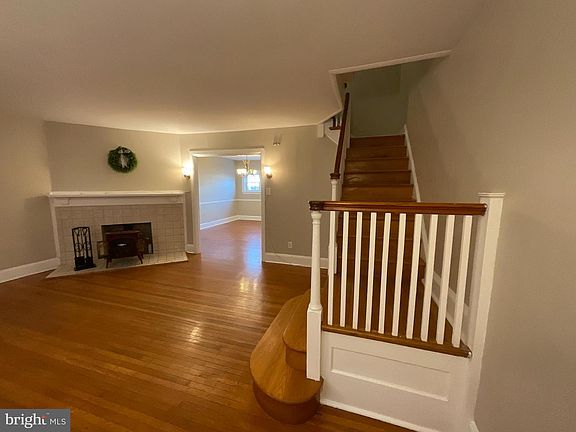 3rd image of 6364 W Montgomery Ave