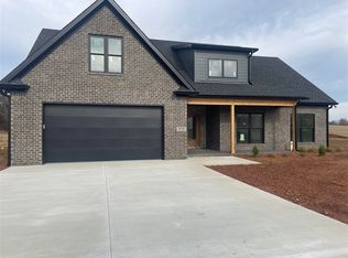 1020 Paddlers Way, Alvaton, KY 42122