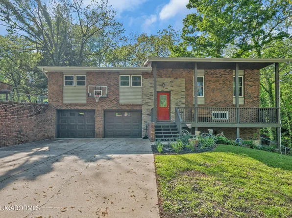 625 Shawn Dr, Jefferson City, MO 65109