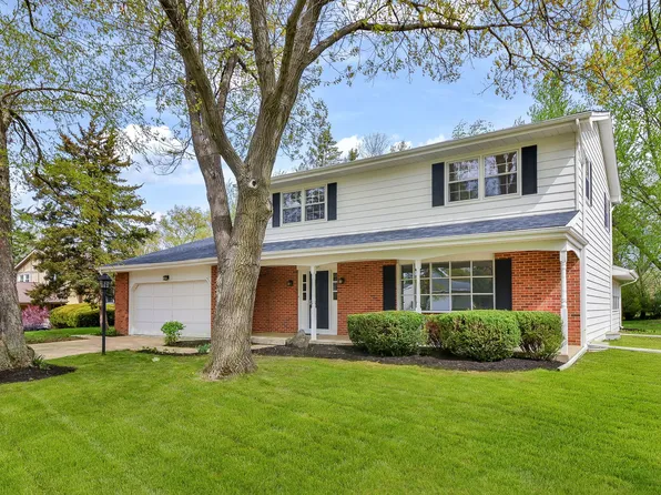 2449 Cambridge Dr, Aurora, IL 60506