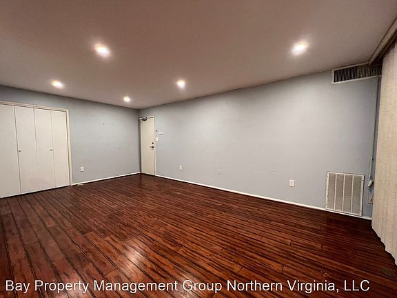 5th image of 4 S Van Dorn St APT 204