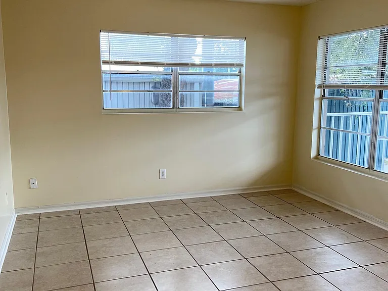 4807 W Flamingo Rd — Photo 5