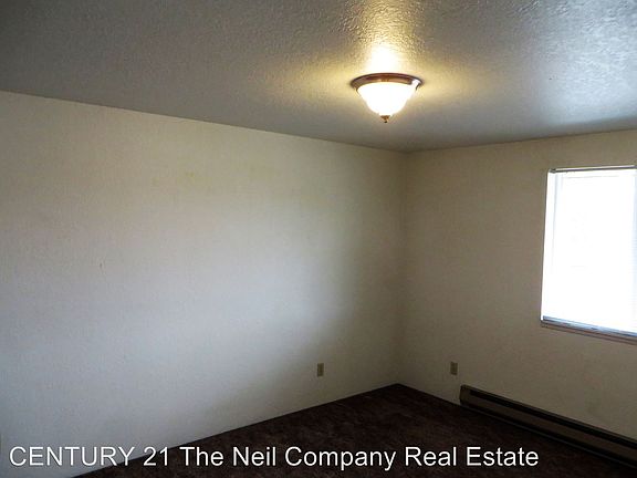 3rd image of 781 NE Barnes Ave APT 4