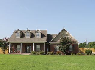 60011 Wesley Dr, Amory, MS 38821