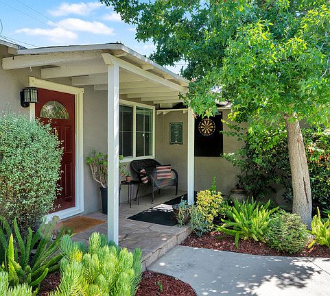 2nd image of 4225 W Jacaranda Ave