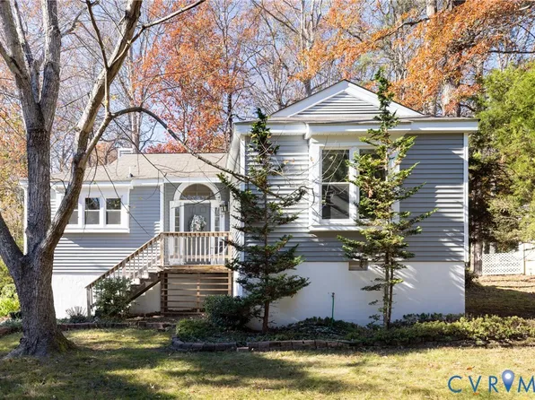 14312 Woods Walk Ln, Midlothian, VA 23112