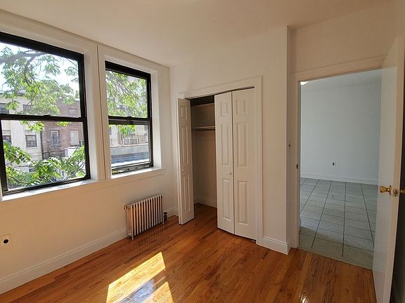 2nd image of 225 W 15th St #2