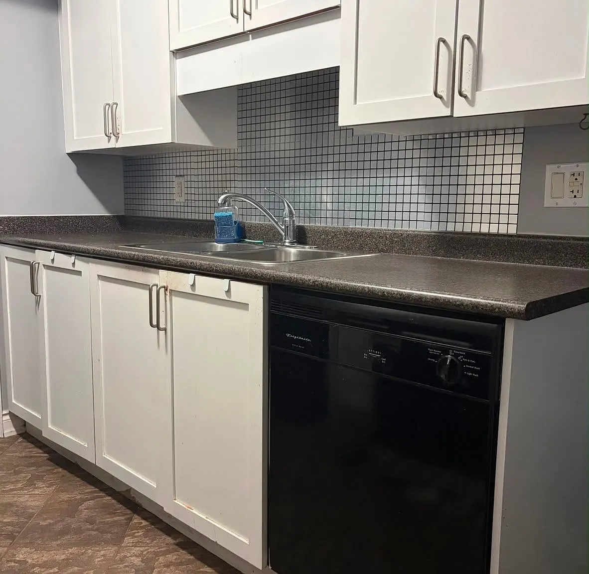 2 bed, $2,700 — Photo 3