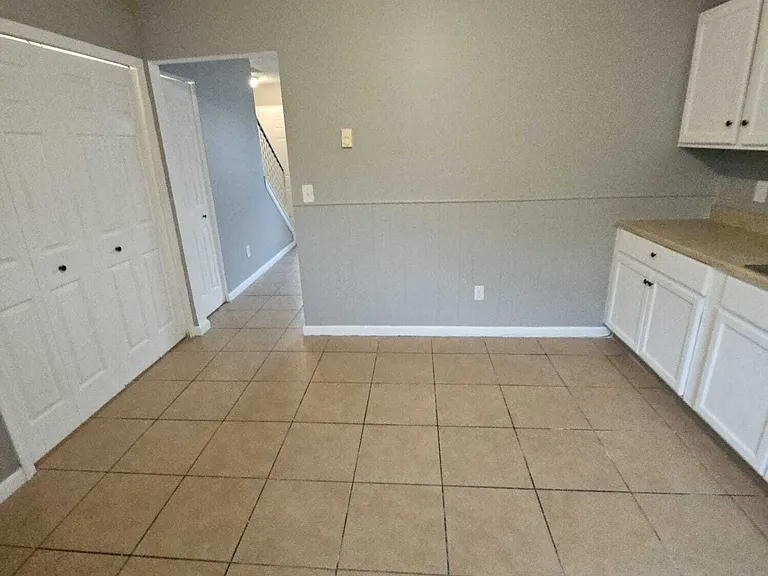 619 Root Rd — Photo 25