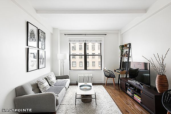 1st image of 116 W 72nd St APT 9C