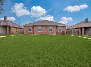 1439 N Bluegrove Rd, Lancaster, TX 75134
