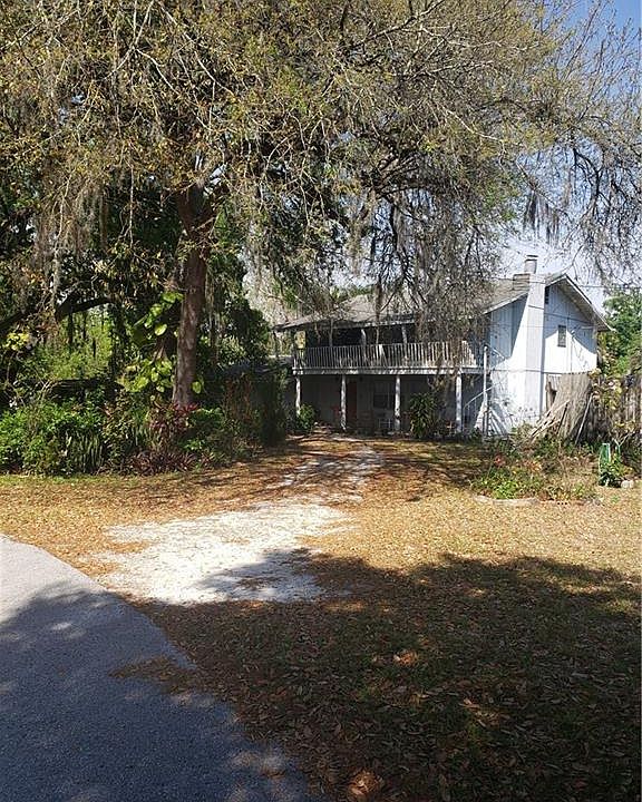 1st image of 781 Oak Dr