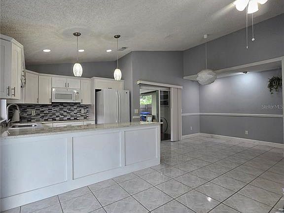 2nd image of 5401 Hopedale Dr