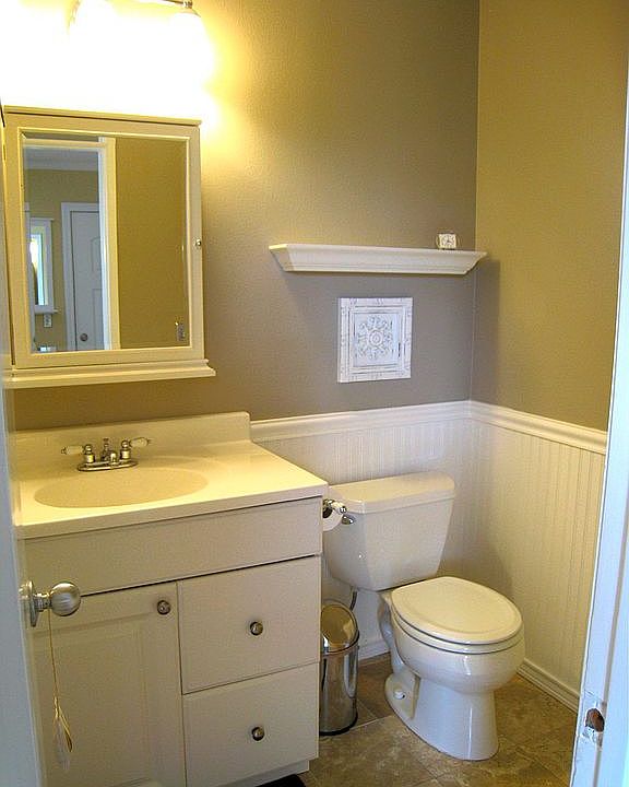 guest powder room