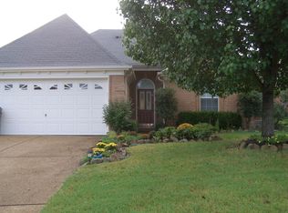 406 N Ericson Rd, Cordova, TN 38018