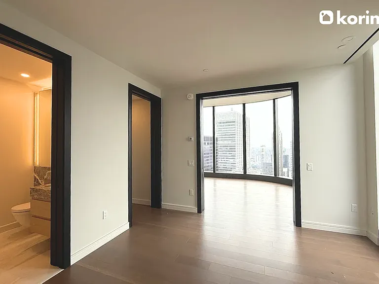 125 Greenwich St #75B — Photo 17