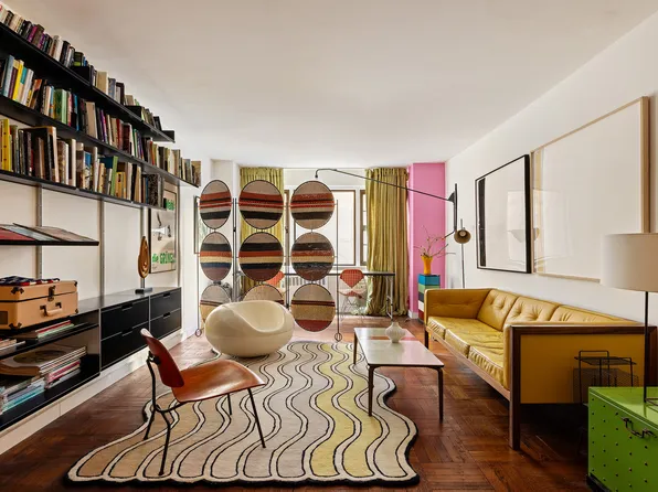 39 Gramercy Park North image 1 of 7