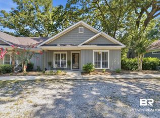 9916 Windmill Rd APT 8, Fairhope, AL 36532