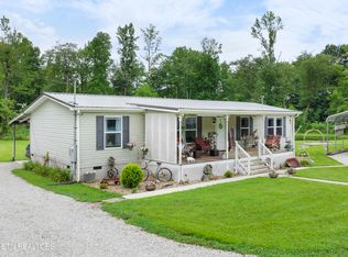 5273 White Oak Rd, Duff, TN 37729