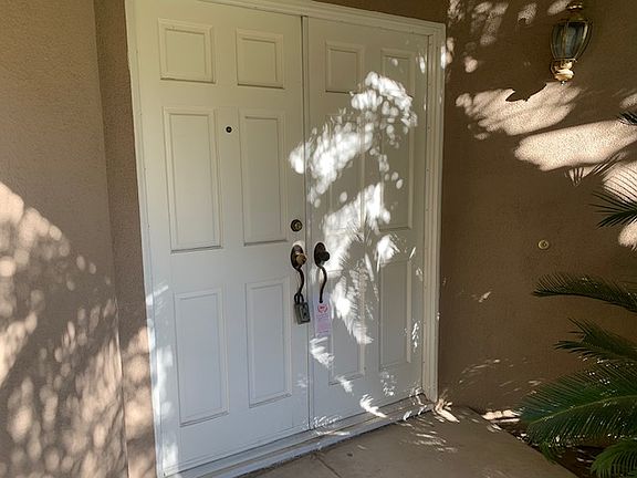 3rd image of 3089 E Black Horse Dr