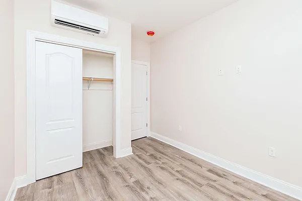 Rented by Nooklyn NYC LLC | media 15