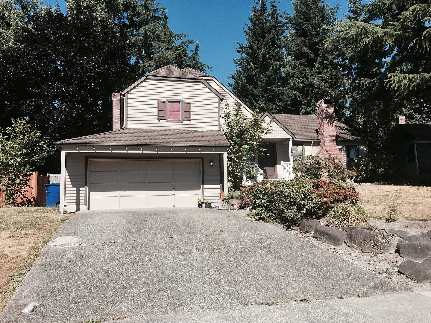 Spacious Issaquah home just minutes from Lake Sammamish. — Photo 2
