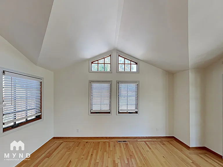 10924 Barranca Dr — Photo 23