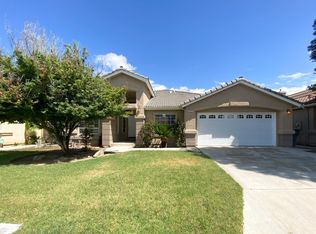 6022 W Alluvial Ave, Fresno, CA
