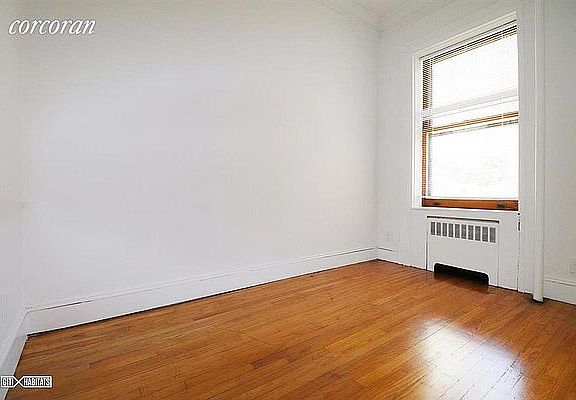 3rd image of 318 W 104th St APT 8