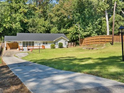 1345 Dodson Dr SW, Atlanta, GA, 30311