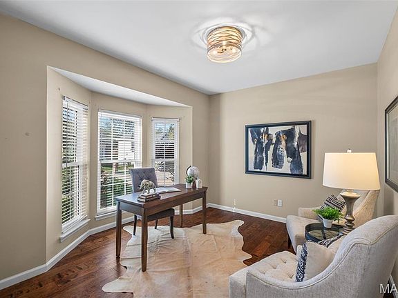 4th image of 2324 Principia Dr