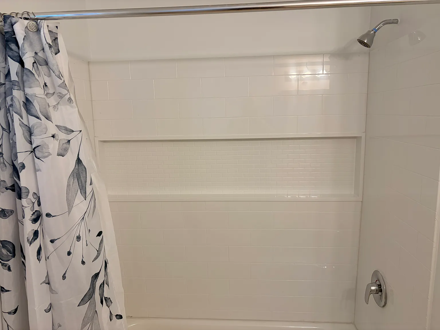 3 bed, 1.5 bath, 1030 sqft, $1,500 — Photo 4