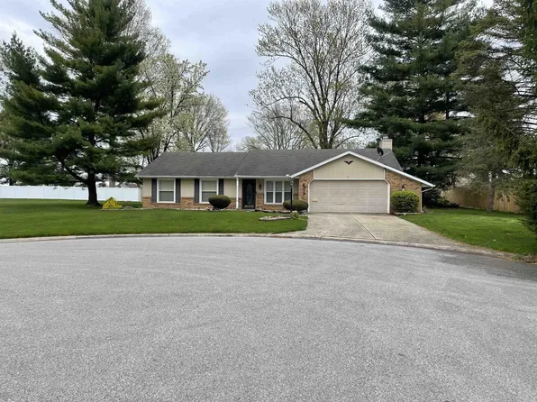 4517 Arrow Dr, Fort Wayne, IN 46809