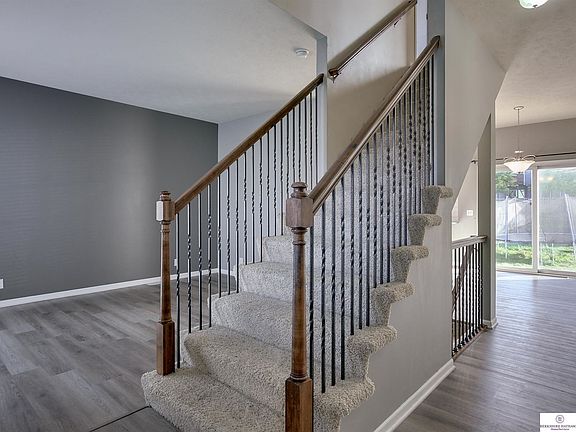 5th image of 4655 N 163rd St