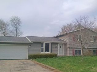 8679 Cambridge Rd, Kingston, IL 60145