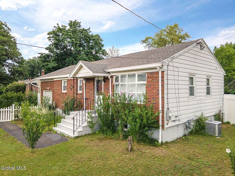 2nd image of 3257 McDonald Avenue