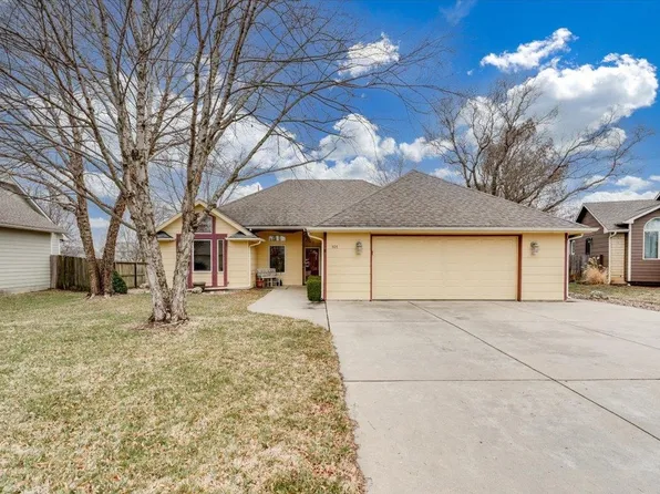 101 N Crosswood Ln, Derby, KS 67037