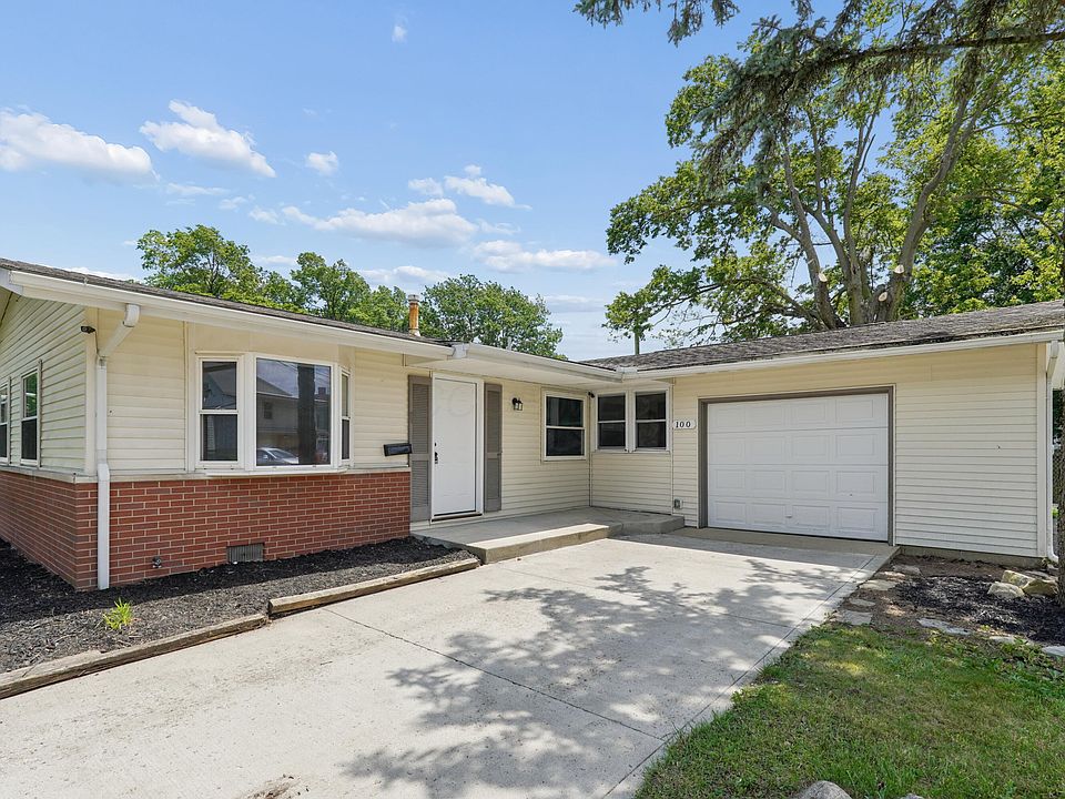 1st image of 100 Canterbury Dr