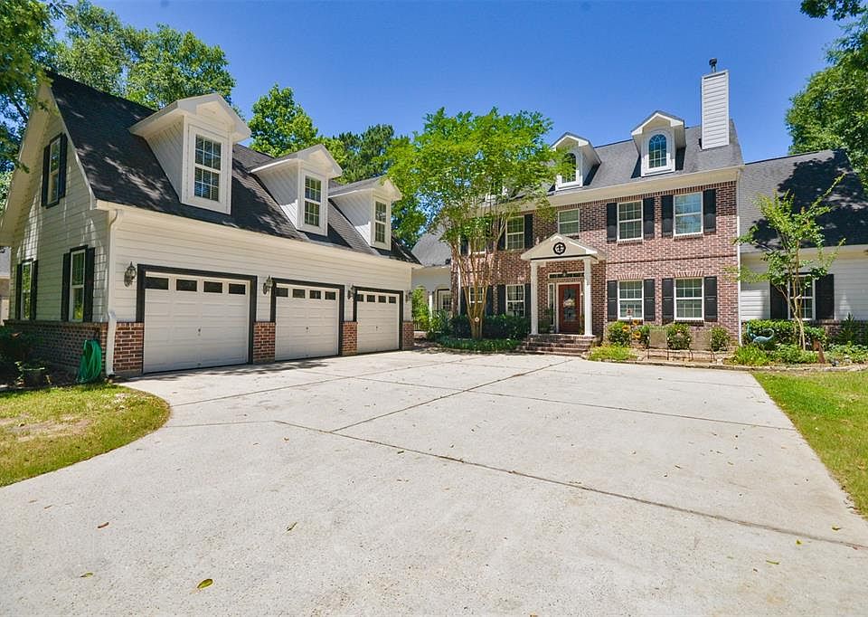 1st image of 19411 Desna Dr