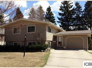 316 NE 8th St, Grand Rapids, MN 55744