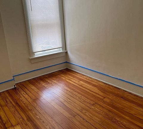 4th image of 94 Wilber Ave #94